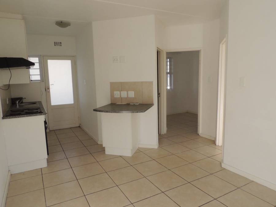 To Let 2 Bedroom Property for Rent in Stellendale Western Cape